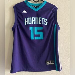 Boys NBA Adidas Hornets Walker #15 Replica Basketball Jersey Youth Large Active